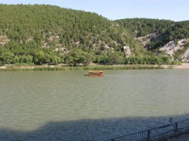 Лунмэнь